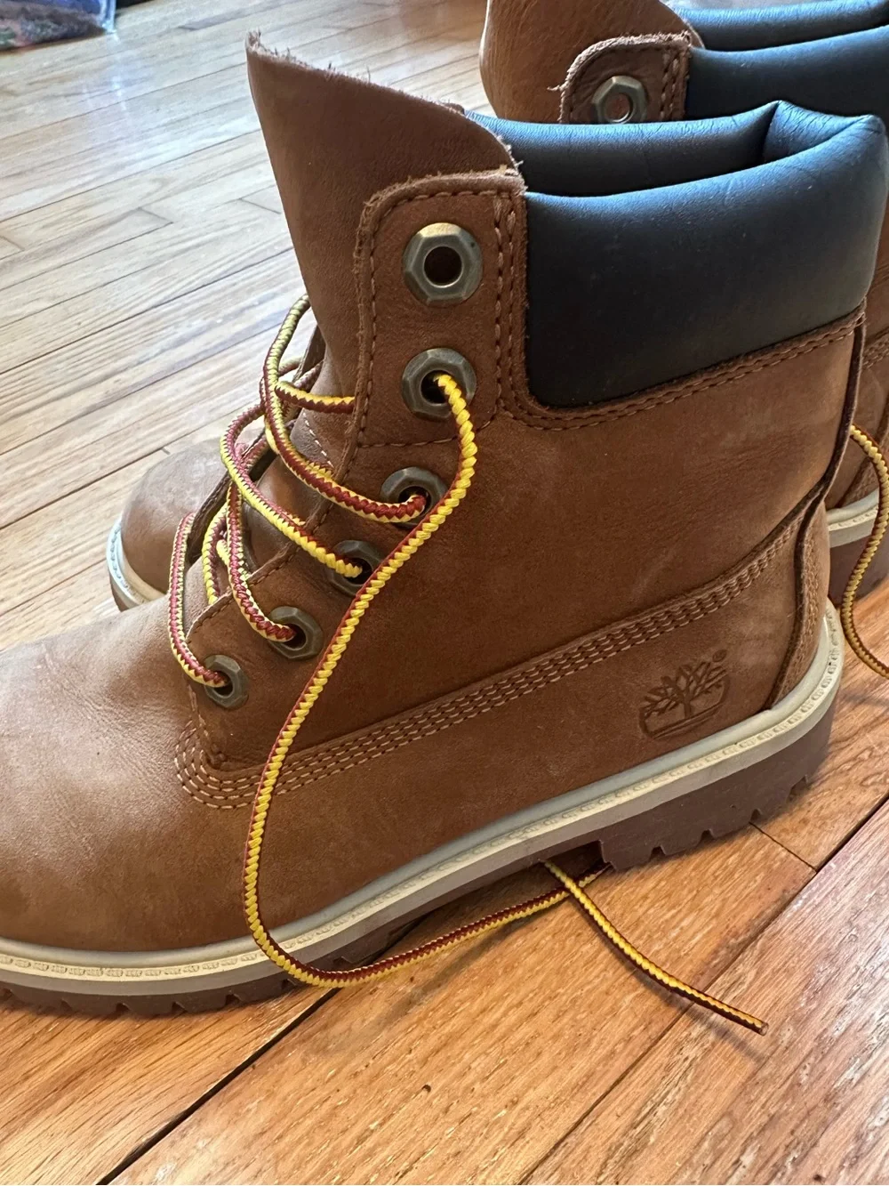 Timberland Premium 6-Inch Waterproof Boots Wheat Junior Size 4 Big Kids